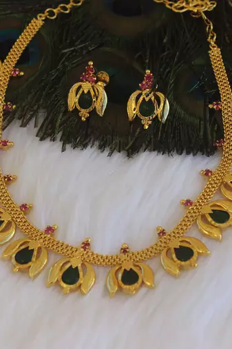 Kerala style palakka choker necklace set