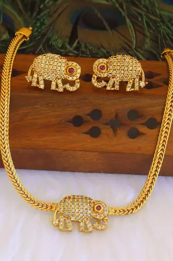 Matte finish elephant choker necklace set