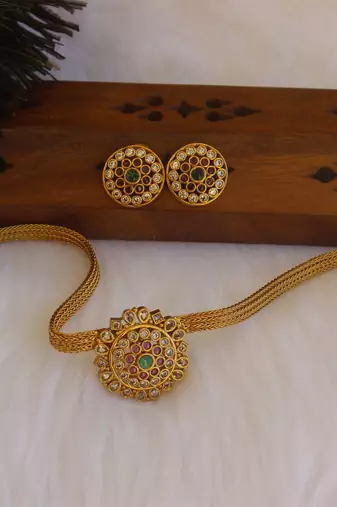 Matte finish traditional choker necklace set