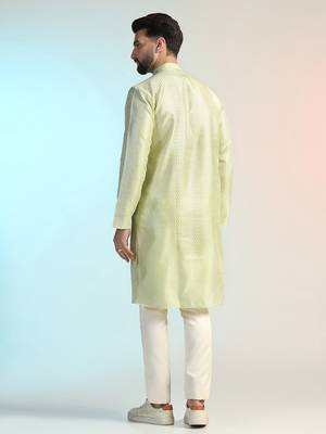 Men green embroidery kurta 4