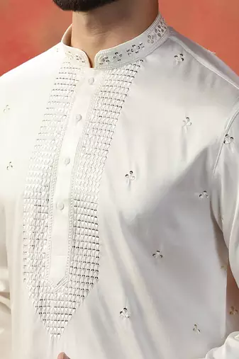 Men white embroidery kurta