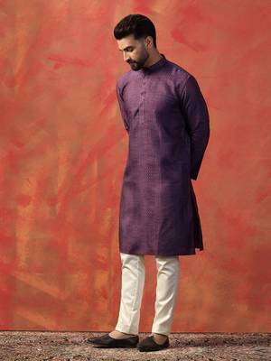 Men purple embroidery kurta 3