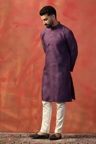 Men purple embroidery kurta