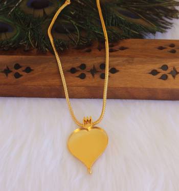 Kerala style gold plated lakshmi necklace 4