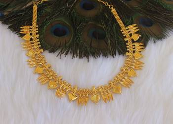 Mullamotu kerala style palakka choker necklace 4
