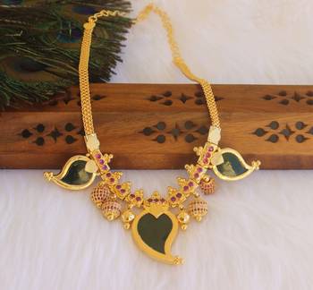 Mango shape red stone kerala style palakka necklace 1