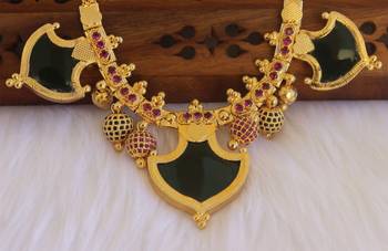 Multi color kerala style palakka necklace 3