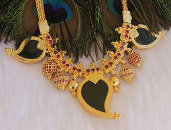 Mango shape red stone kerala style palakka necklace 4
