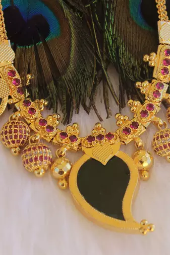 Mango shape red stone kerala style palakka necklace