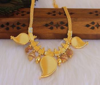Mango shape red stone kerala style palakka necklace 5