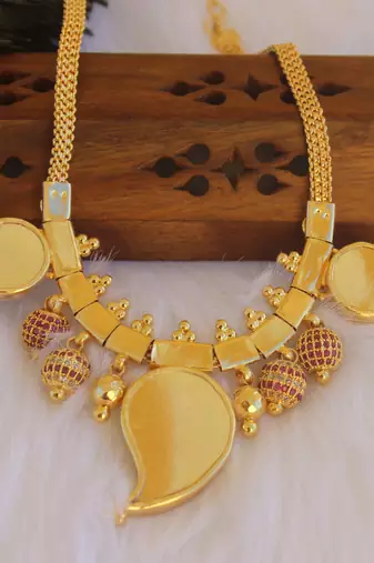 Mango shape red stone kerala style palakka necklace
