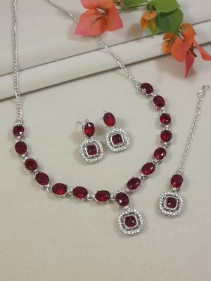 silver plated stylish design crystal diamond necklace & earrings jewellery set  1