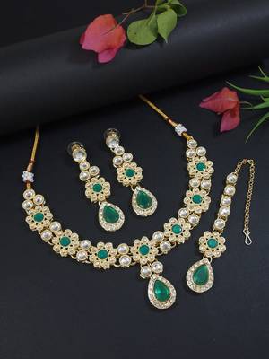 traditional kundan & stone choker necklace with earrings & maang tikka jewellery set  1