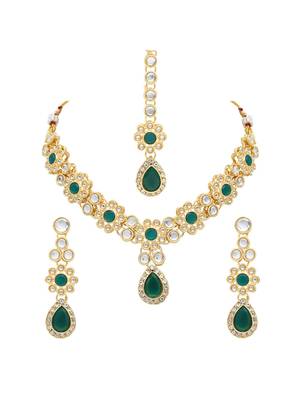 traditional kundan & stone choker necklace with earrings & maang tikka jewellery set  2