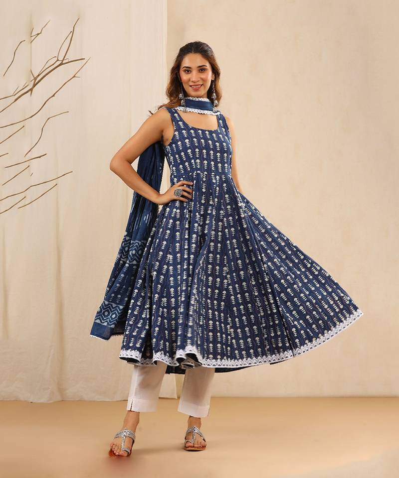 Chickie dabu print cotton anarkali suit set ( set of 3 )