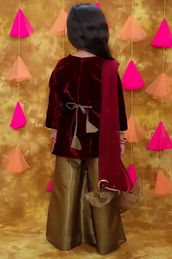 Kid1 mahira palazzo set