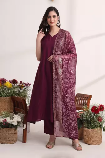 Yufta purple solid a-line kurta trouser and dupatta set