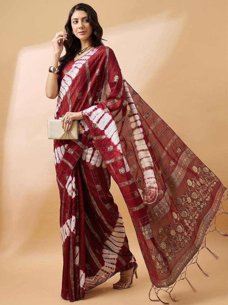 Maroon staple cotton saree with tie-dye bandhani pattern