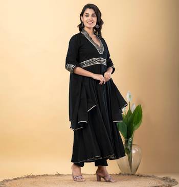 Black bijiya work rayon anarkali with bottom & dupatta set 2
