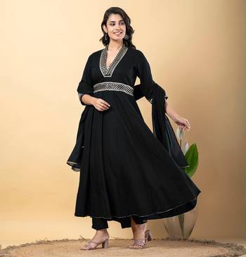 Black bijiya work rayon anarkali with bottom & dupatta set 3