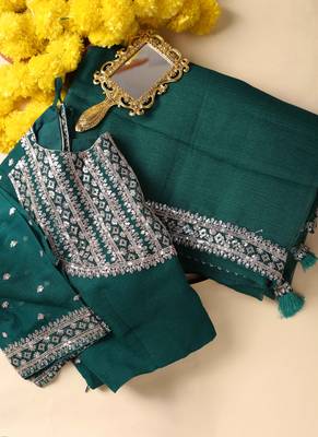 Rama green embroidered saree with ready blouse 3
