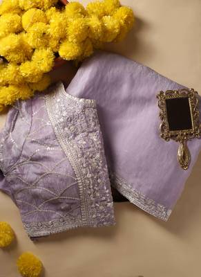 Twilight shimmer saree with ready blouse. 4