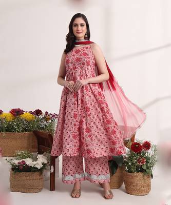  pink floral print anarkali kurta and trouser with dupatta set 5