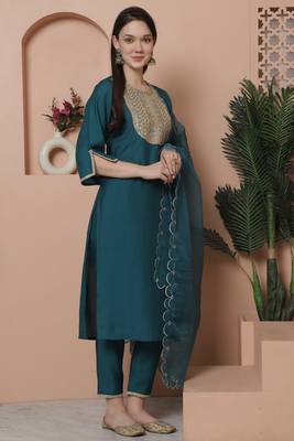 women's poly silk embroidered kurta & pant with dupatta 4
