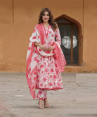 women red floral anarkali kurta pant and dupatta set 7