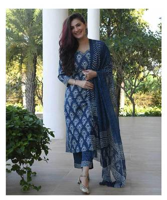 Women's rayon printed designer ethnic blue kurti with pant & dupatta set 5