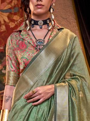 Light green soft silk handloom weaving saree 3