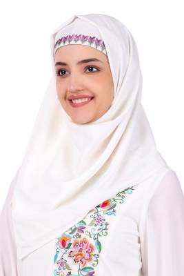 Hand Embroidered Princess Seam White Abaya 5