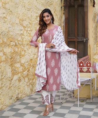 women mauve paisley straight kurta palazzo and dupatta set 6
