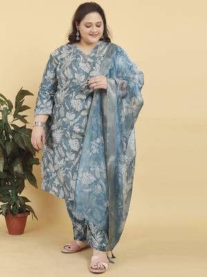 Green digital print & handwork lichi viscose salwar kameez readymade with two pocket stitched 1