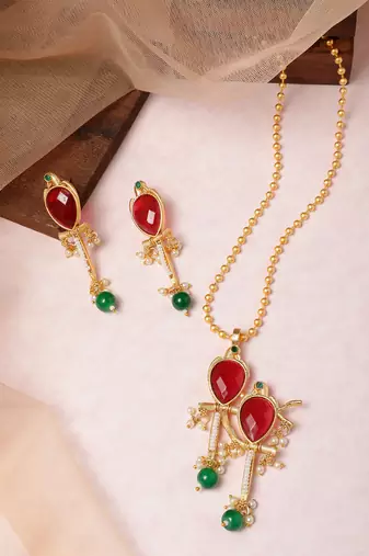 Golden ruby green pearls studded love bird pendant earrings and chain jewelry set for women girls
