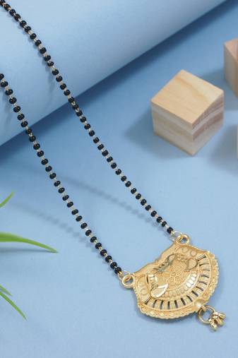 gold plated traditional single line pendant with black bead chain mangalsutra for women 