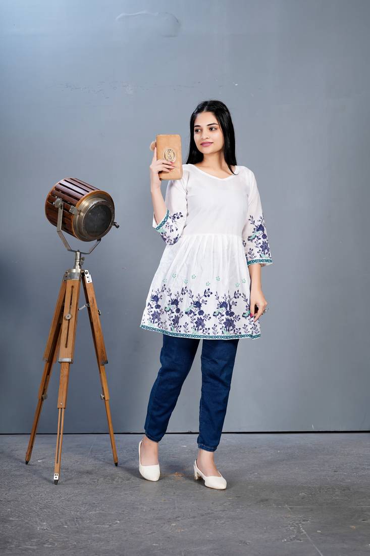 White short printed cotton peplum top