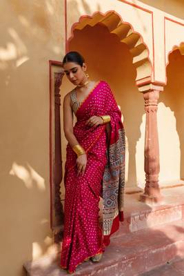 Magenta pink pure bandhani silk saree with blouse piece 3