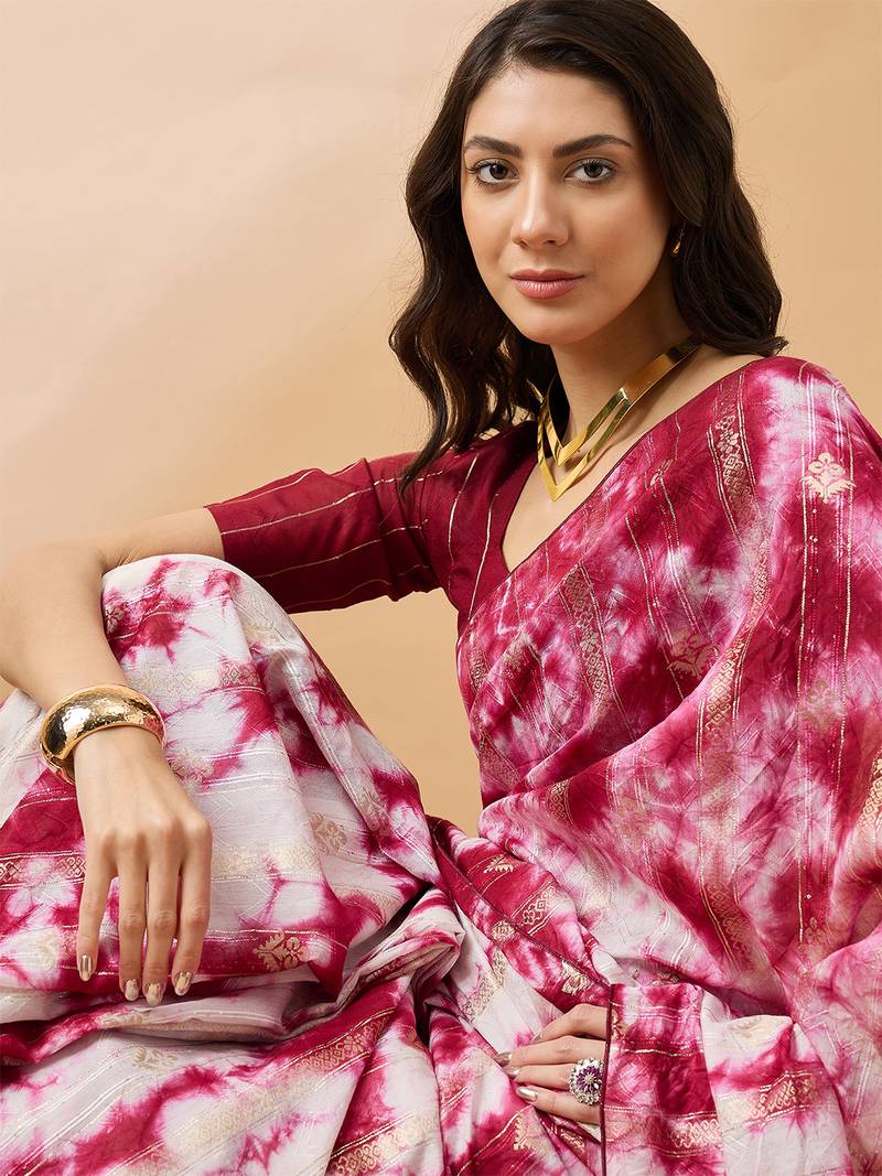 Red staple cotton saree with tie-dye pattern, golden zari woven