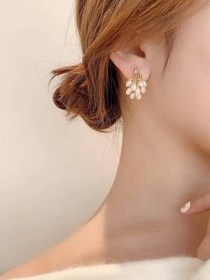 Pearl drop designer gold plated wedding earring for women 5