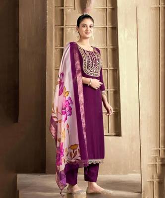 Wine color spun rayon slub fabric heavy embroidery kurta set with digital printed dupatta 6