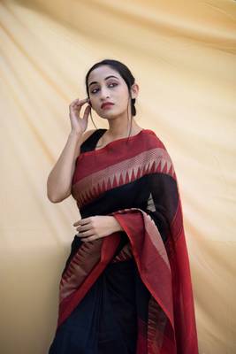 Handloom black cotton saree 2