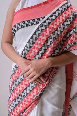 Handloom white cotton begampuri saree 5
