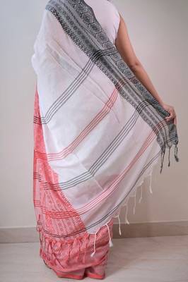 Handloom white cotton begampuri saree 4