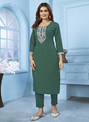 Green embroidery cotton kurta set 1