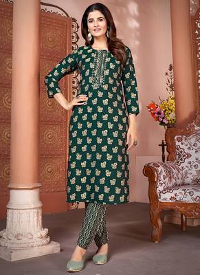 Green embroidered silk kurti set 2