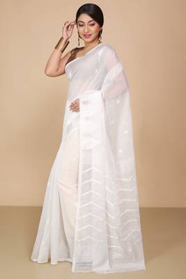 White Temple Border Jamdani saree without blouse 3