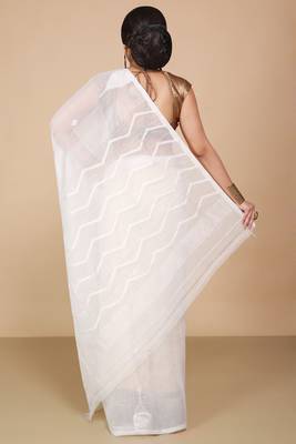 White Temple Border Jamdani saree without blouse 4