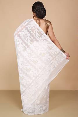 White Cotton Silk Dhakai Soft Jamdani Sarees without blouse 4
