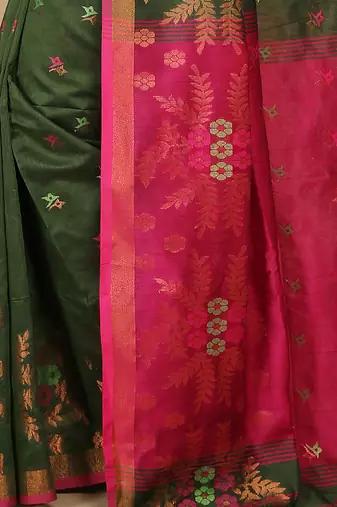 Green Floral woven Design  Cotton Saree 